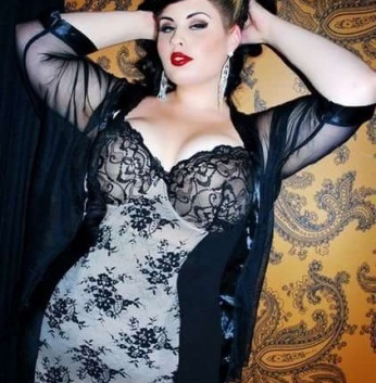 Света, 40 лет